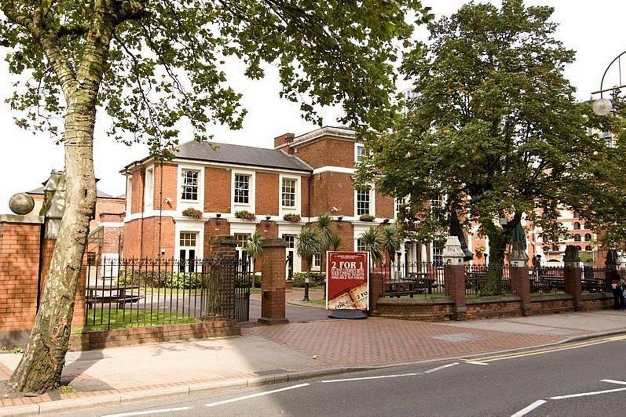 Premier Inn Birmingham City Centre Broad Street Extérieur photo